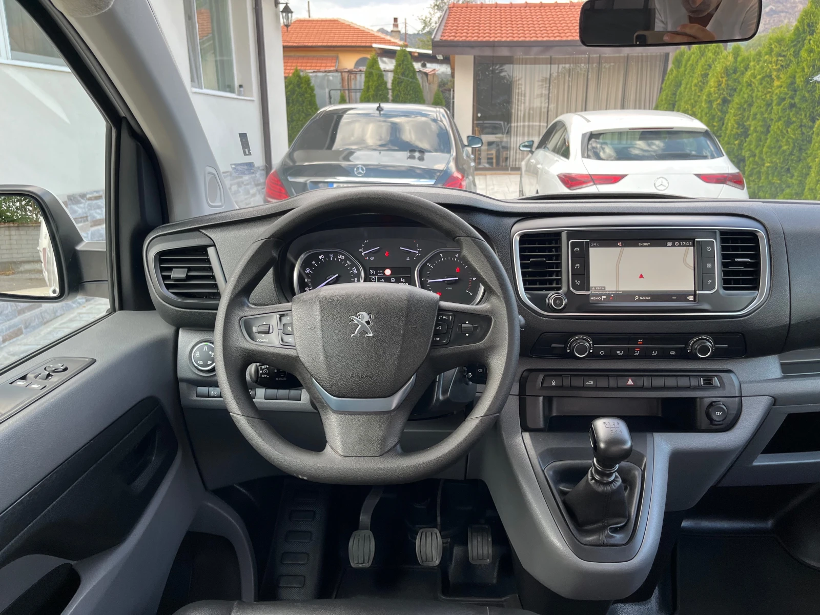 Peugeot Expert 2.0 HDI НАПЪЛНО ОБСЛУЖЕН - изображение 10