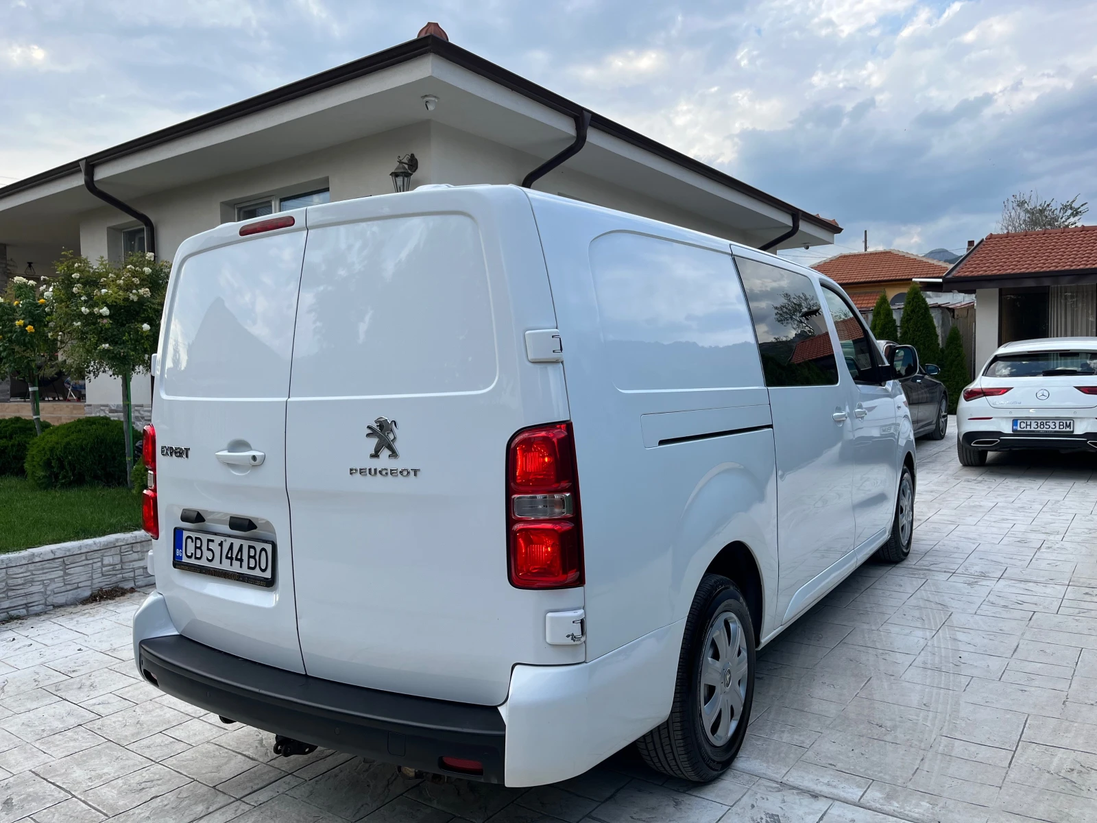 Peugeot Expert 2.0 HDI НАПЪЛНО ОБСЛУЖЕН - изображение 4