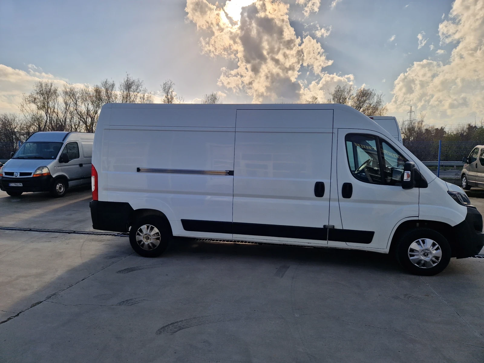 Peugeot Boxer Maksi 2.2-164k.s EVRO 6B , NOV NOV - изображение 3