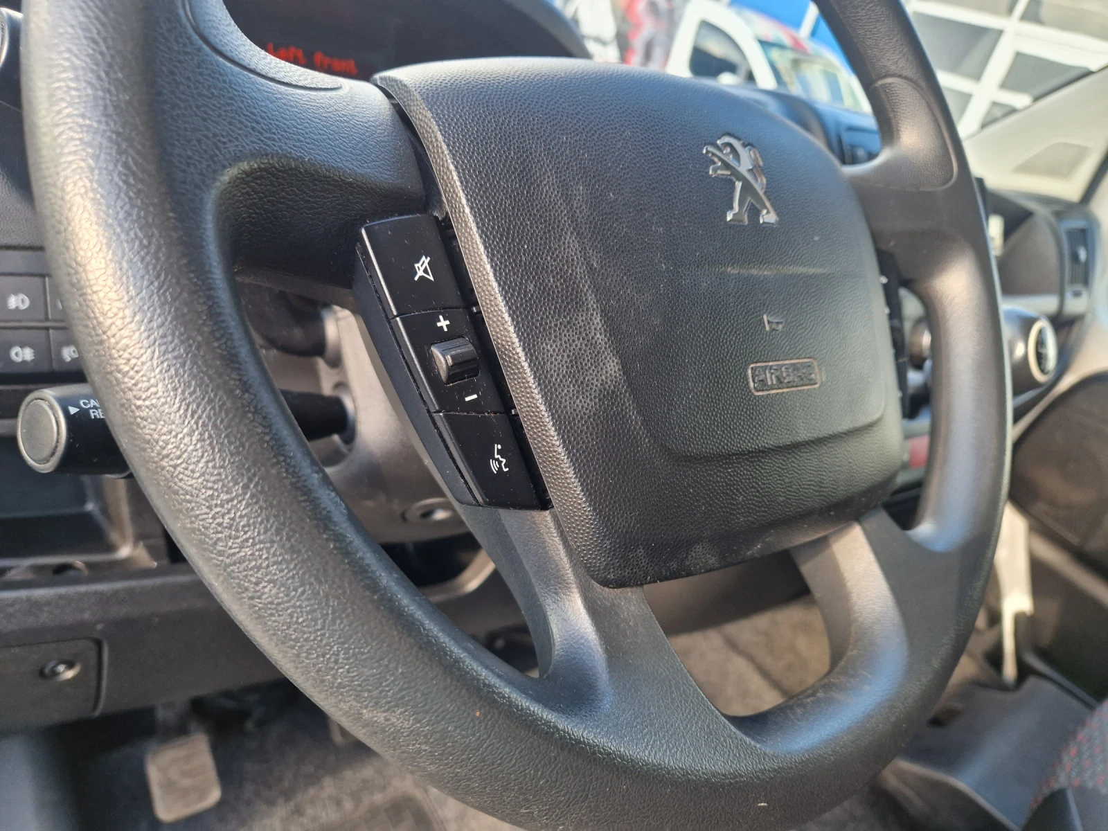 Peugeot Boxer Maksi 2.2-164k.s EVRO 6B , NOV NOV - изображение 8