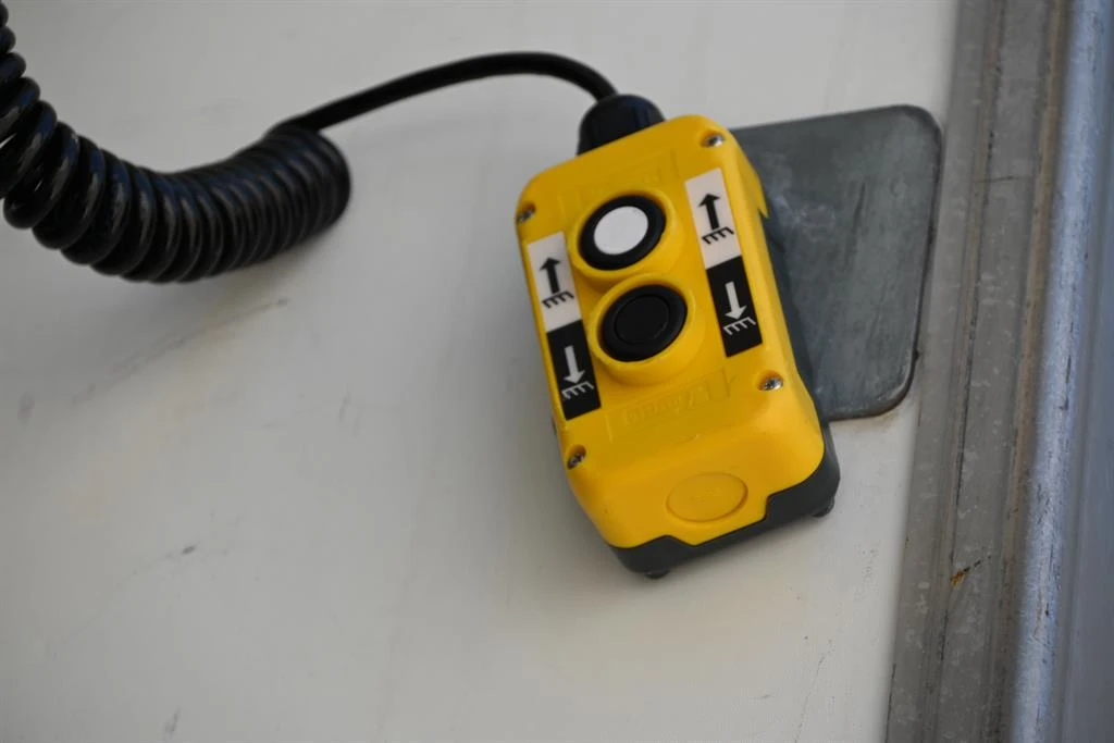 Mercedes-Benz Antos 1830 �� T1200R  | Mobile.bg � ����������� 8