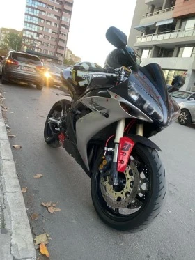 Yamaha YZF-R1, снимка 2