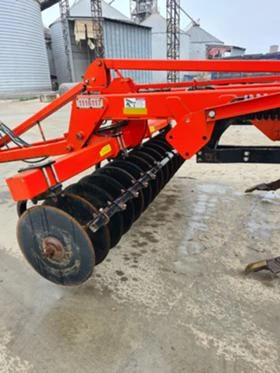  KUHN KRAUSE DOMINATOR 4850-12 | Mobile.bg    5