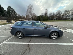 Toyota Avensis 1.8i 147кс., снимка 3