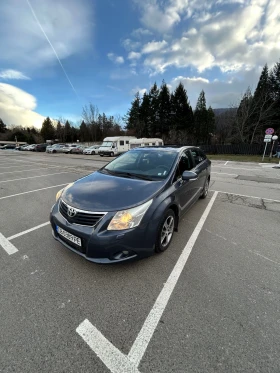Toyota Avensis 1.8i 147кс., снимка 8