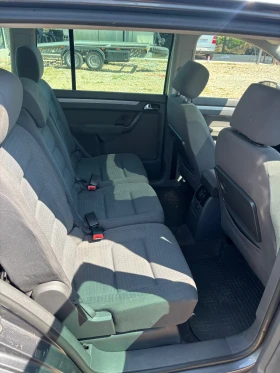 VW Touran 7 МЕСТА, снимка 4
