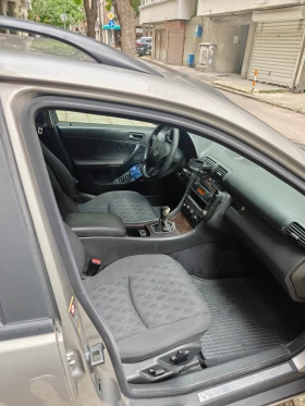 Mercedes-Benz C 200, снимка 6