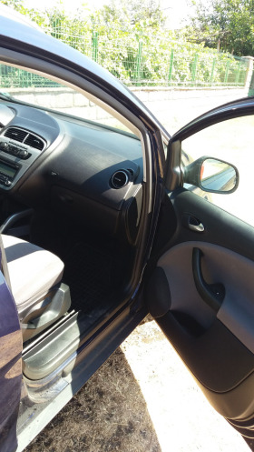 Seat Altea XL 1.6CAYC, 105k.c., снимка 6 - Автомобили и джипове - 43633418