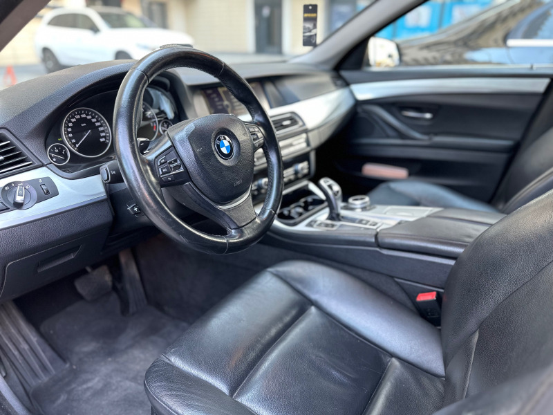 BMW 523 3.0i 204к.с., снимка 9 - Автомобили и джипове - 46279894
