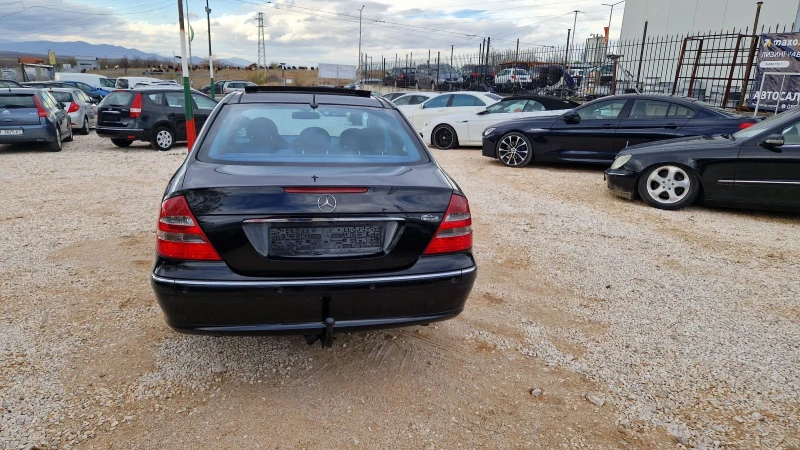 Mercedes-Benz E 270 Avangade panorama , снимка 7 - Автомобили и джипове - 48068278