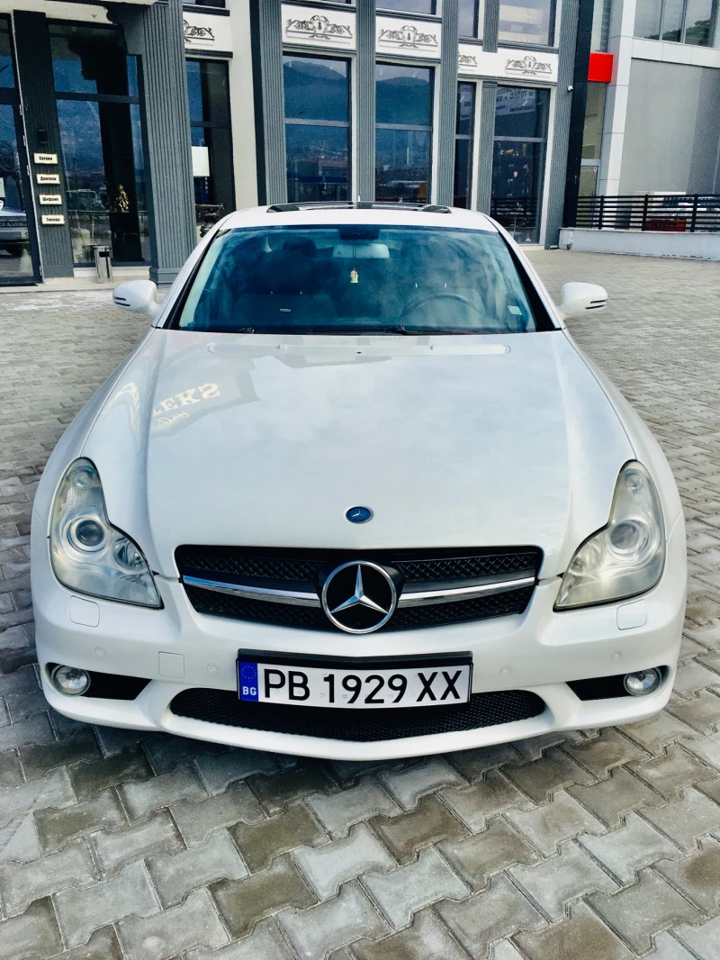 Mercedes-Benz CLS 63 AMG Mercedes CLS 63 AMG White Pearl, снимка 2 - Автомобили и джипове - 48108041