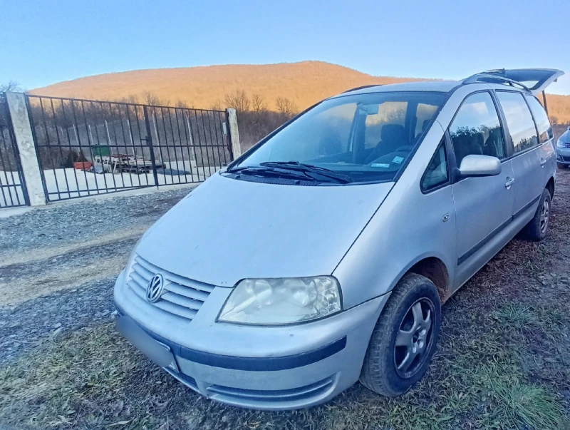 VW Sharan, снимка 2 - Автомобили и джипове - 48548721