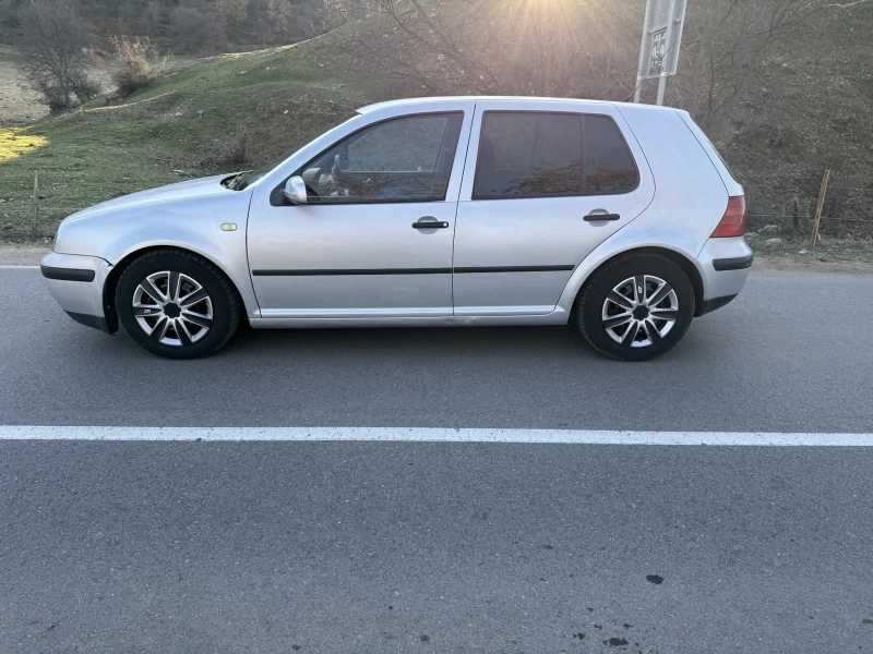 VW Golf Газов инж.  КЛИМАТИК, снимка 5 - Автомобили и джипове - 49524570