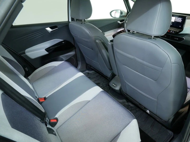 VW ID.3 PRO-PERFORMANCE/204HP/PANO/ACC/HUD/AMBI/273vpr, снимка 11 - Автомобили и джипове - 49930471