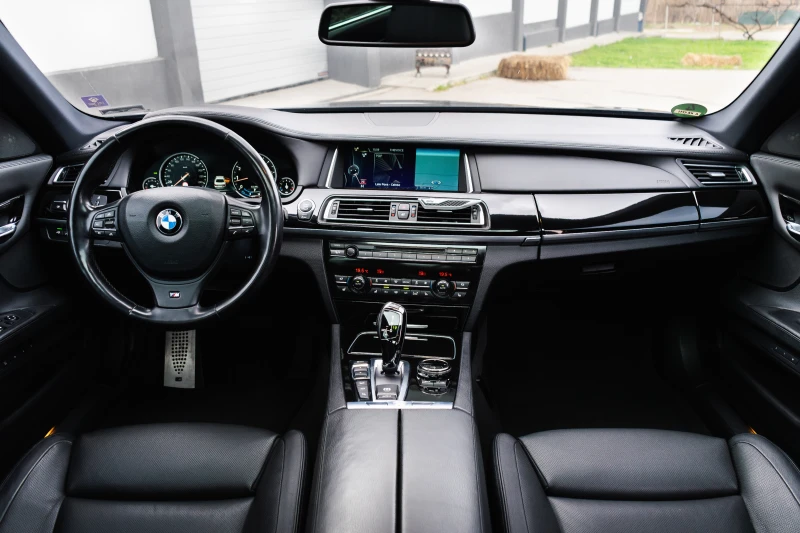 BMW 750 Xdrive* M-sport* ЛИЗИНГ* ГАРАНЦИЯ* БАРТЕ, снимка 8 - Автомобили и джипове - 51660023