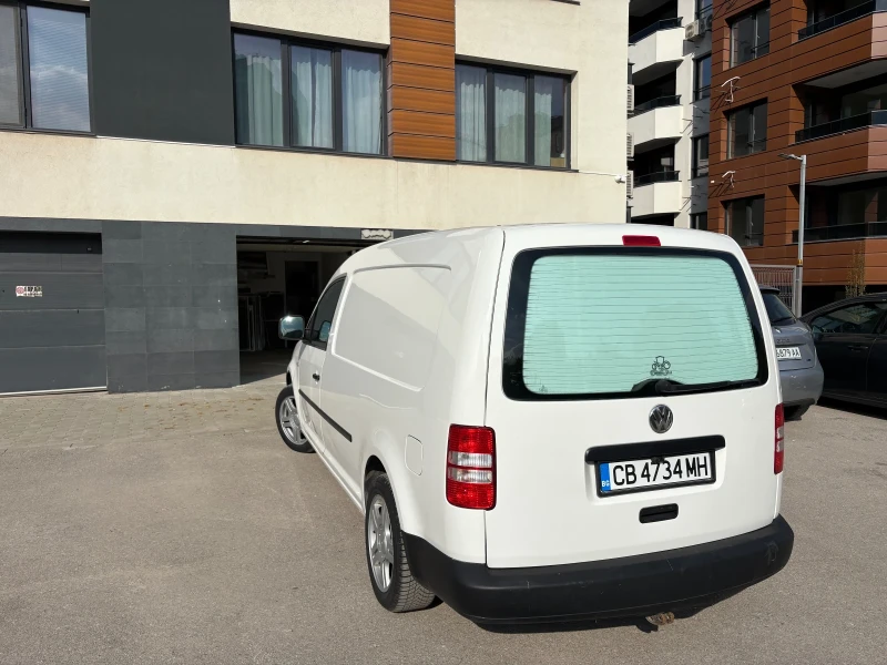 VW Caddy, снимка 6 - Автомобили и джипове - 52077836
