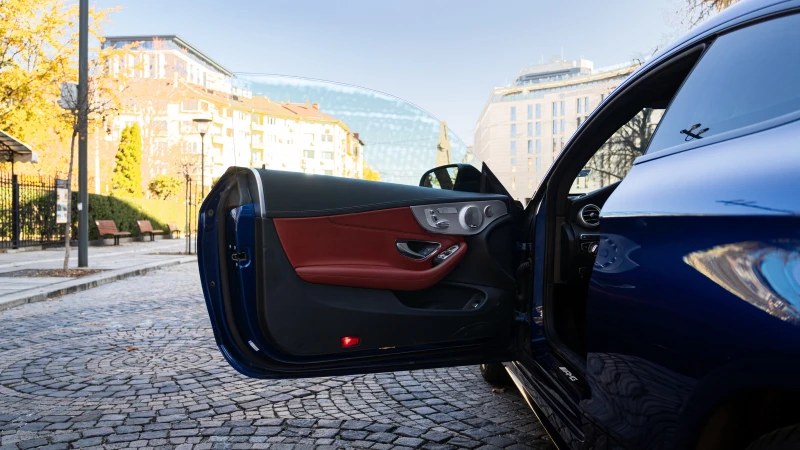 Mercedes-Benz C 43 AMG 4Matic Burmester, снимка 12 - Автомобили и джипове - 52657188