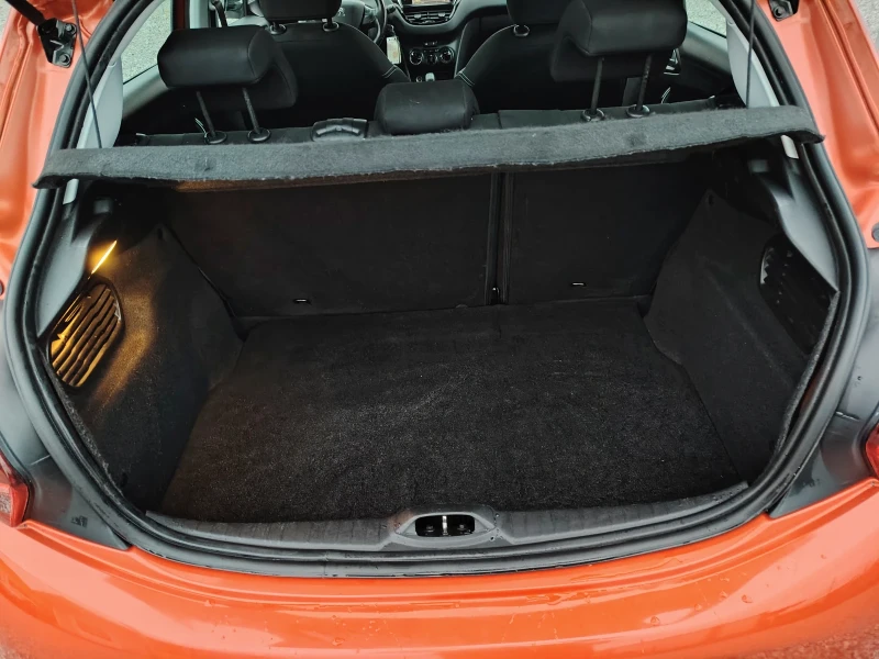 Peugeot 208 1.6 Blue HDi, снимка 14 - Автомобили и джипове - 52699099
