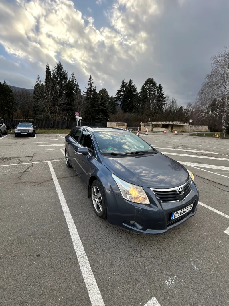 Toyota Avensis 1.8i 147кс., снимка 2 - Автомобили и джипове - 53024341