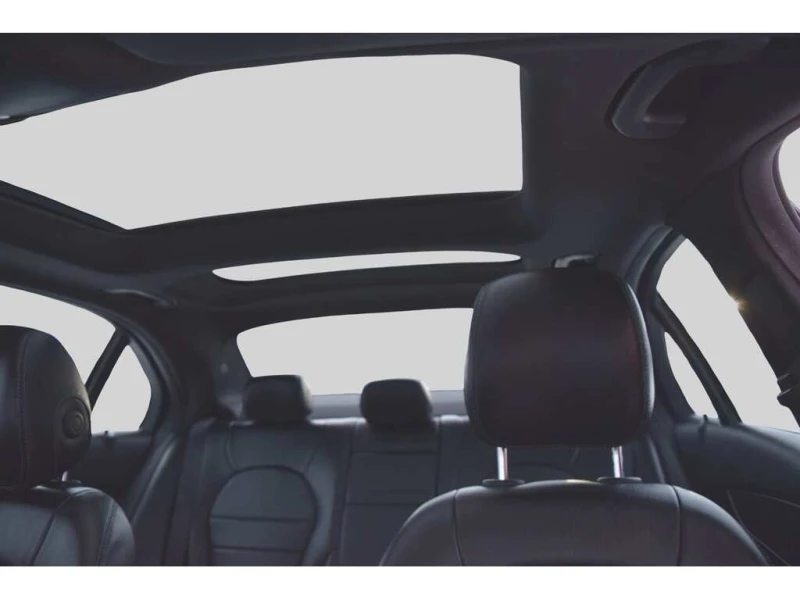 Mercedes-Benz C 300 * C300 4MATIC Navigation AMG Alloys * CARFAX * ЦЕН, снимка 15 - Автомобили и джипове - 53036432