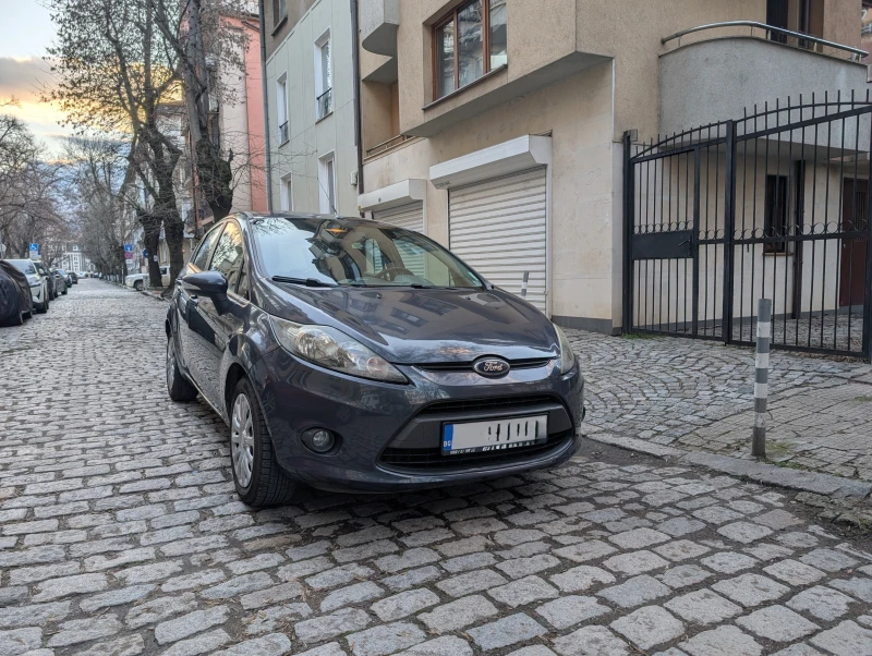 Ford Fiesta, снимка 3 - Автомобили и джипове - 53415859