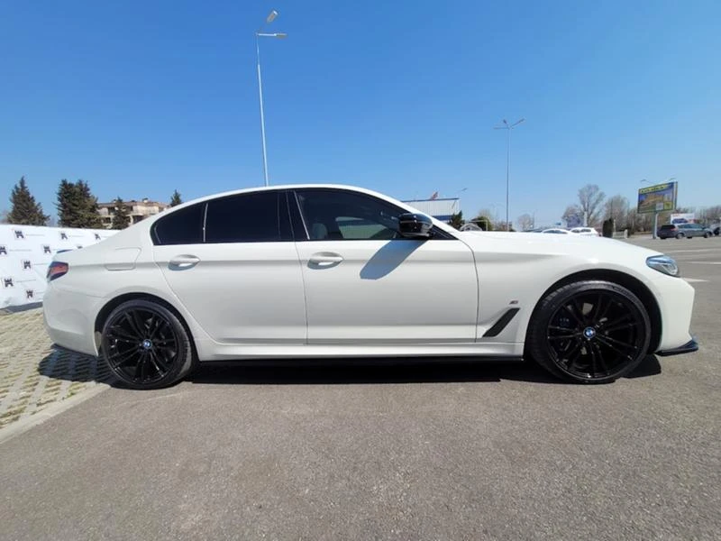 BMW 530E i Performance Hybrid xDrive, снимка 7 - Автомобили и джипове - 47159024