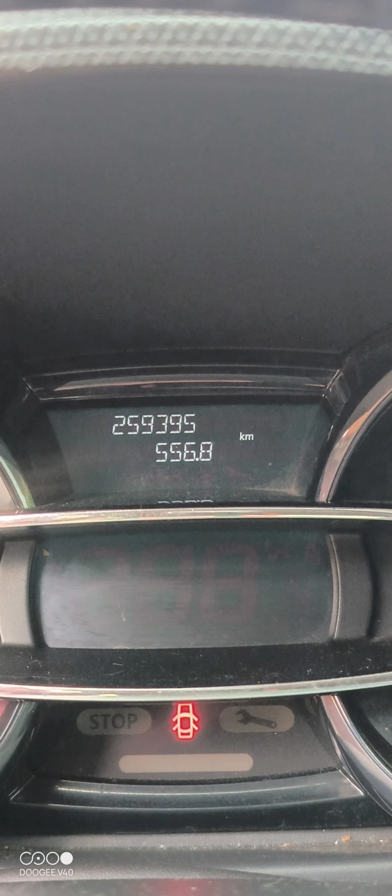 Renault Clio 1.2, снимка 14 - Автомобили и джипове - 54493982