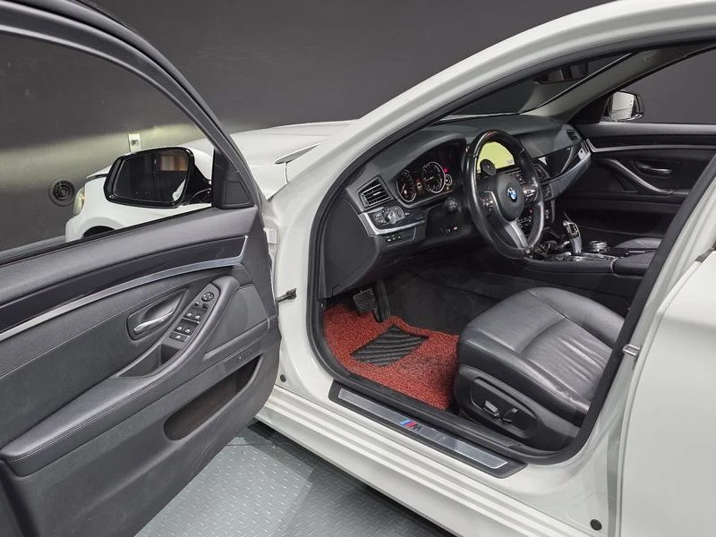 BMW 520 520d M Aero Dynamic| 190к.с.| ВКЛ.ТЕХНОТЕСТ, снимка 10 - Автомобили и джипове - 55616788