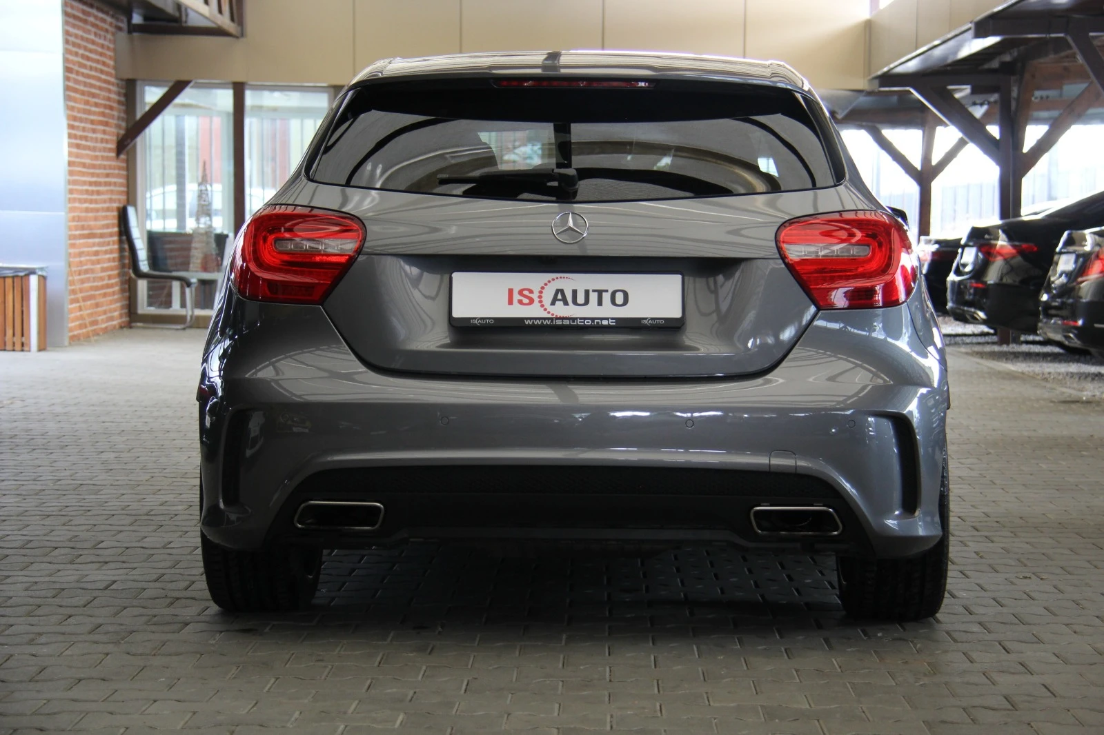 Mercedes-Benz A45 AMG 4Matic AMG Speedshift 7G-DCT - изображение 4