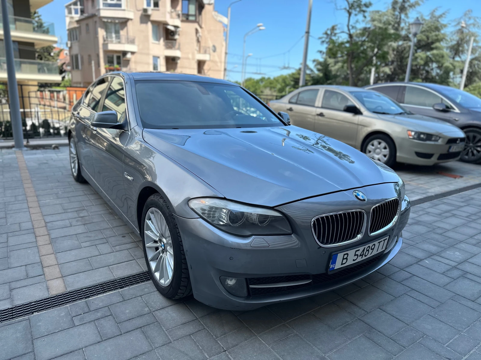 BMW 523 3.0i 204к.с. - изображение 3