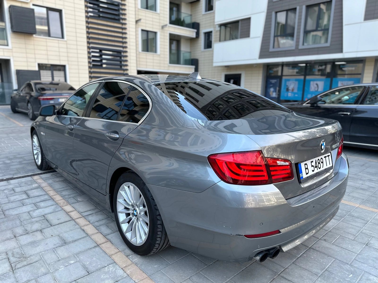 BMW 523 3.0i 204к.с. - изображение 4