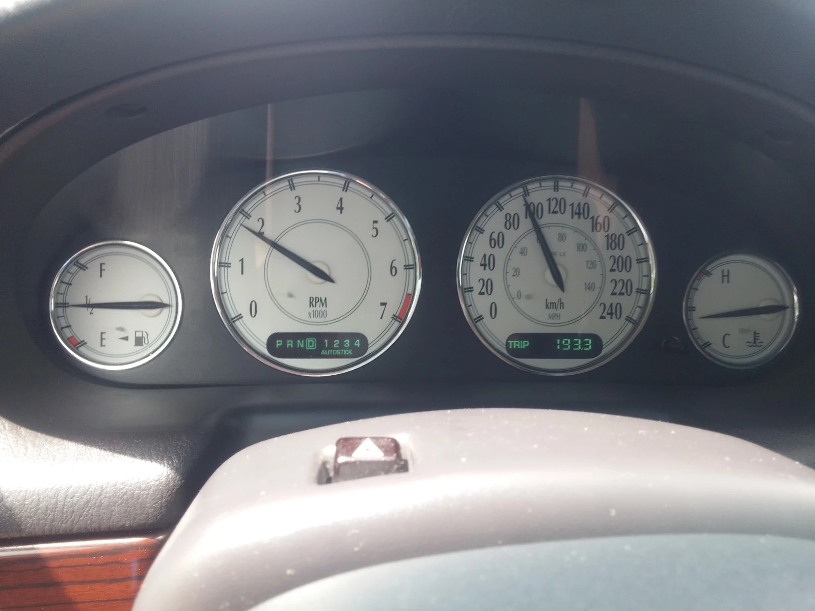 Chrysler 300m | Mobile.bg   12