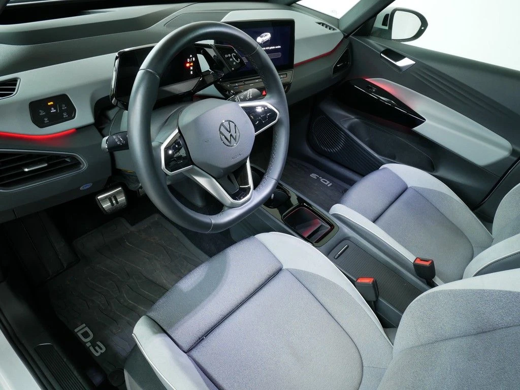 VW ID.3 PRO-PERFORMANCE/204HP/PANO/ACC/HUD/AMBI/273vpr - изображение 8