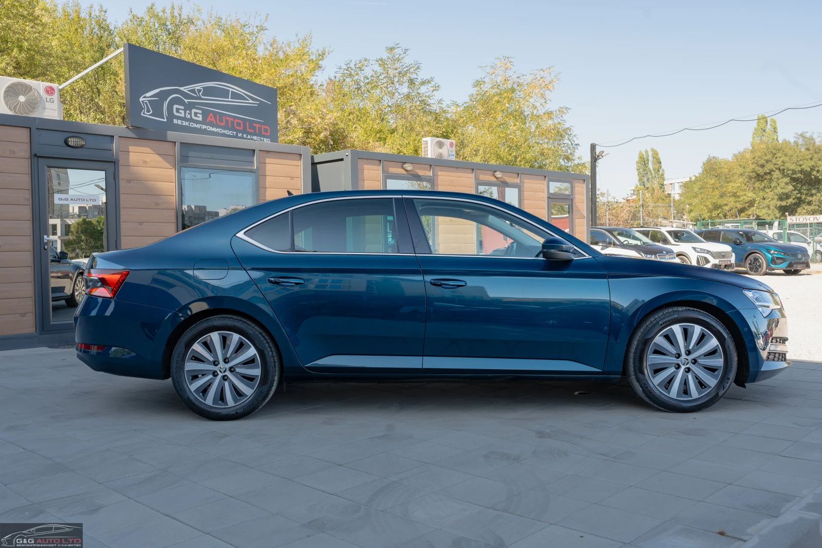 Skoda Superb STYLE/200HP/MEMO/360/DSG/NAVI/LED/AMBI/CARPLAY - изображение 6
