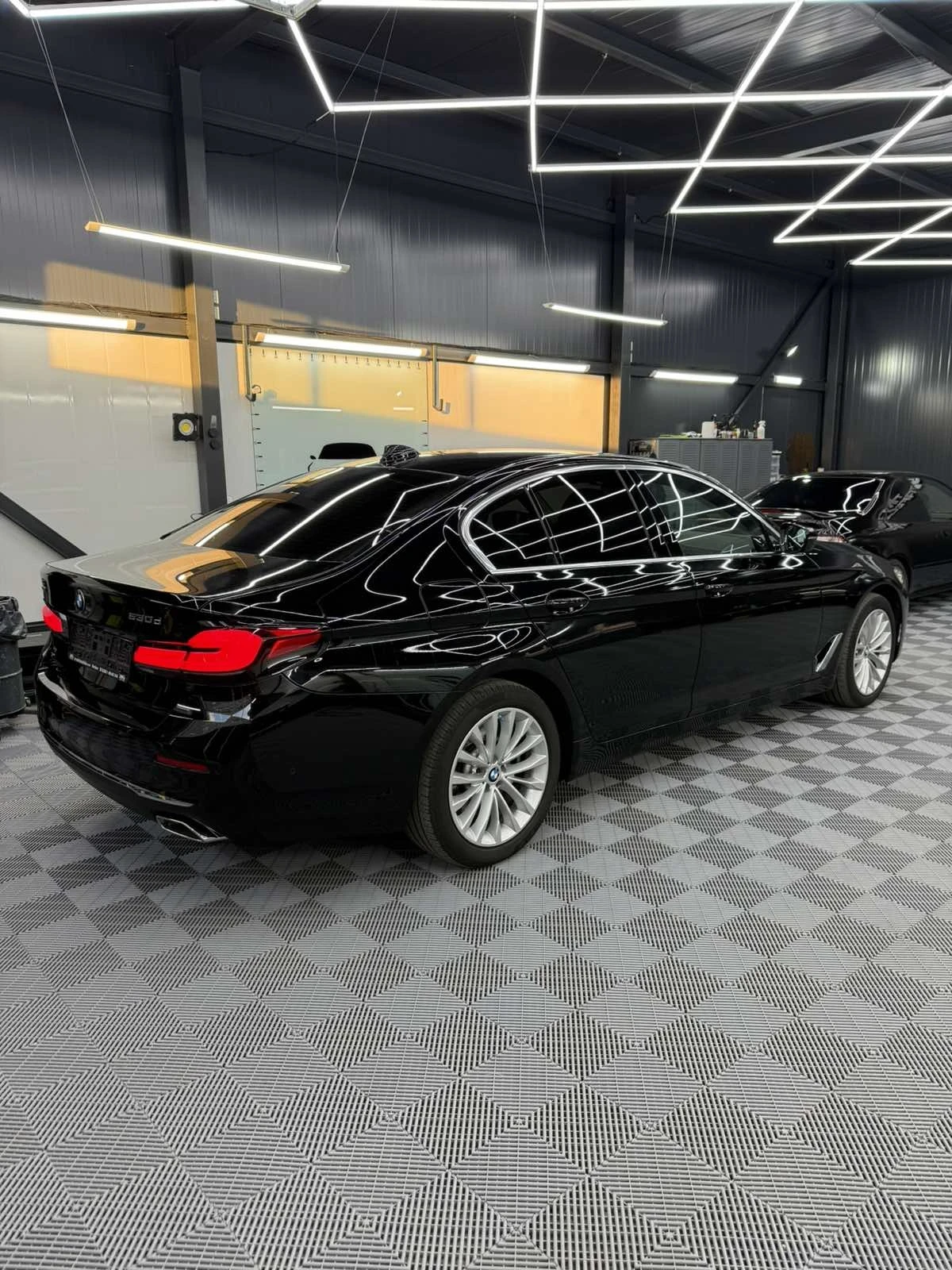 BMW 530 Xd, 286k, Luxury Line, Germany, 360 , laser, Каско - изображение 5