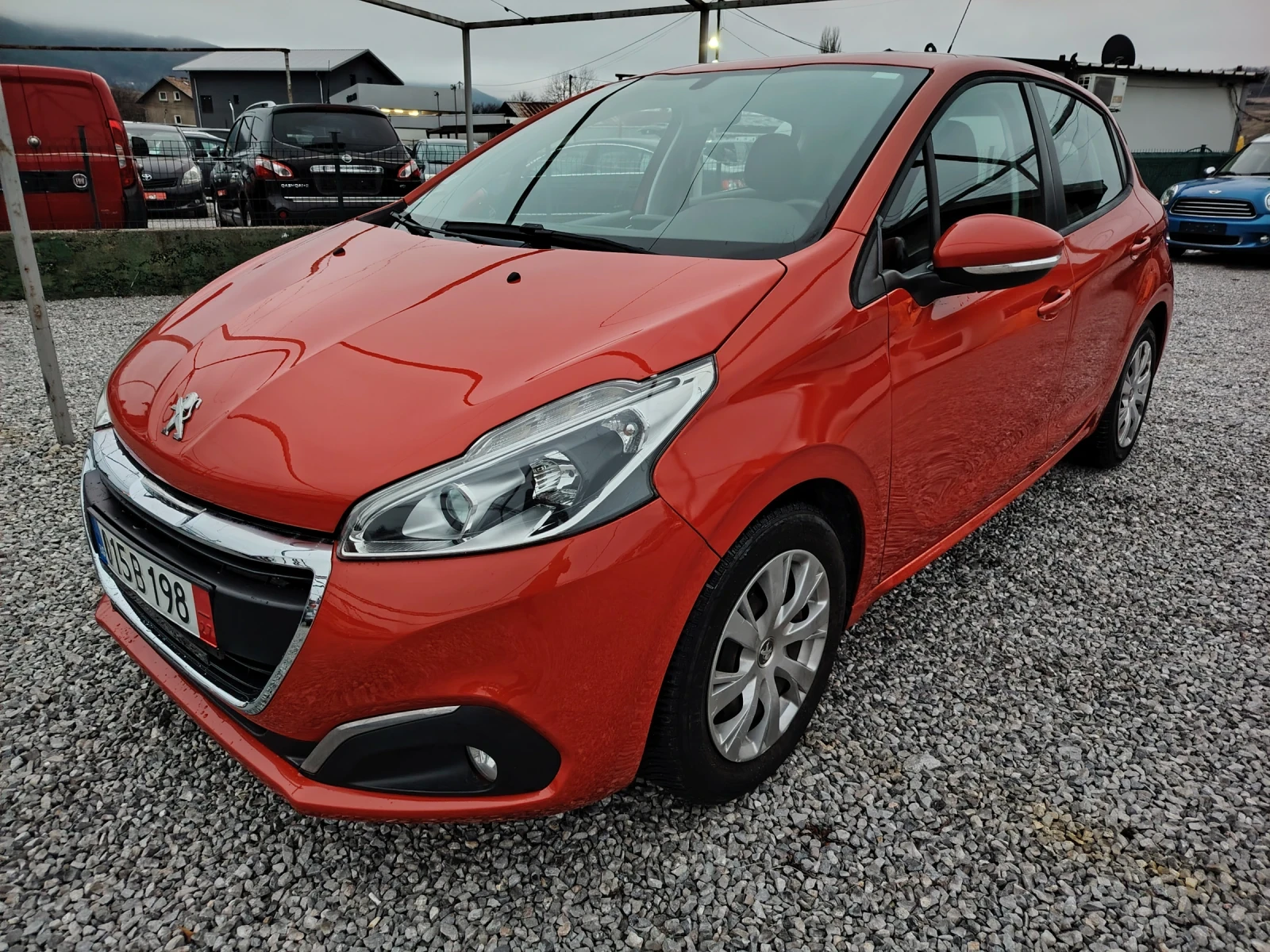 Peugeot 208 1.6 Blue HDi | Mobile.bg   1