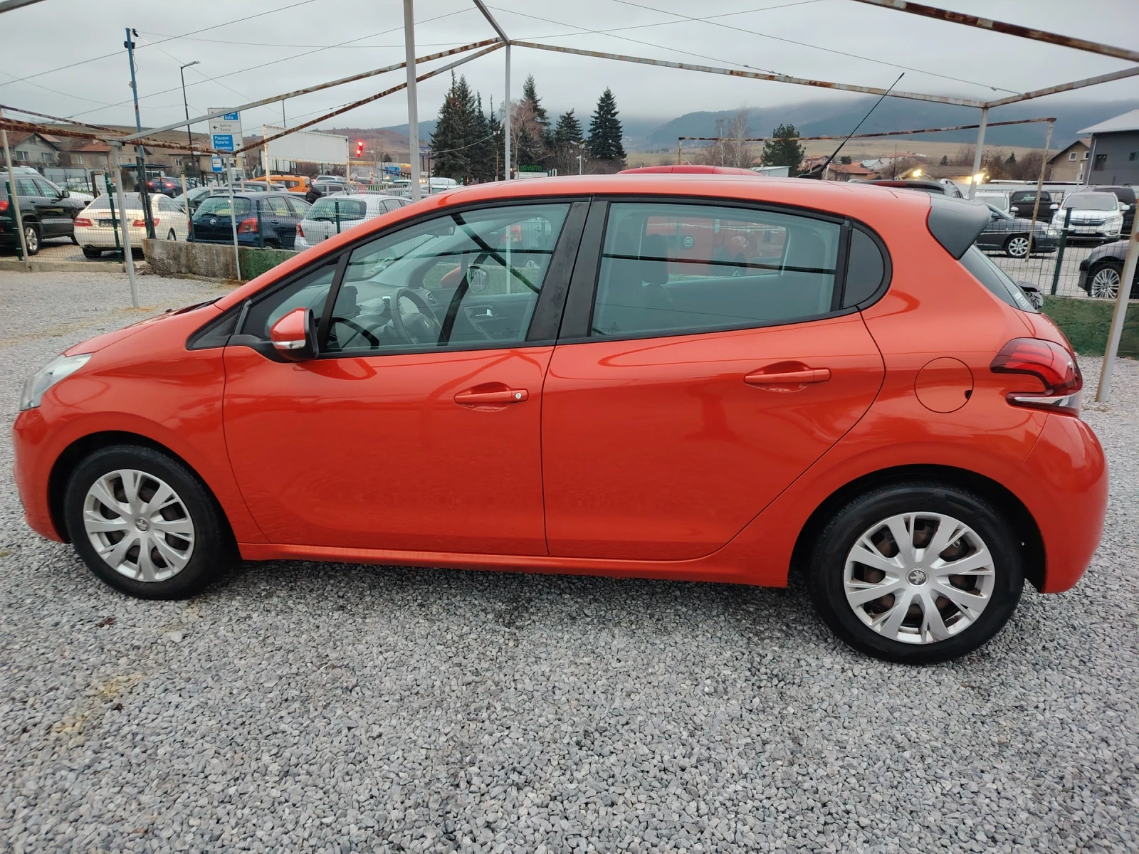 Peugeot 208 1.6 Blue HDi | Mobile.bg   4