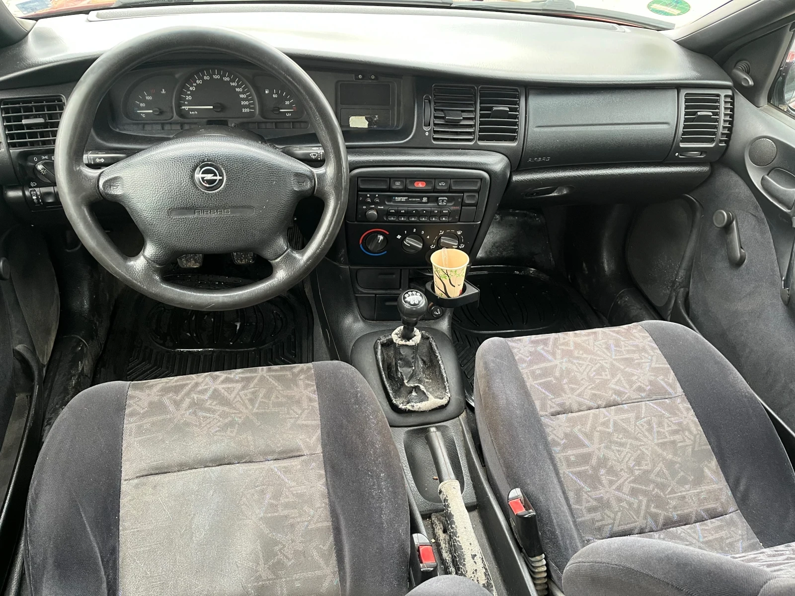 Opel Vectra 1.6 75  | Mobile.bg   8