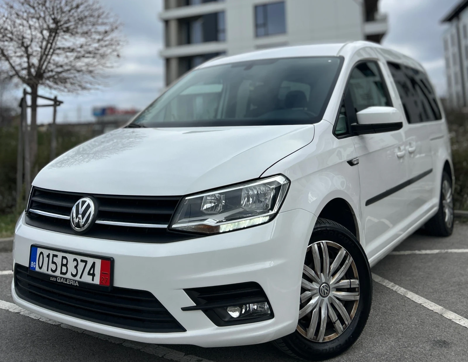 VW Caddy MAXI* 6+ 1* DSG* 2.0TDI - изображение 5