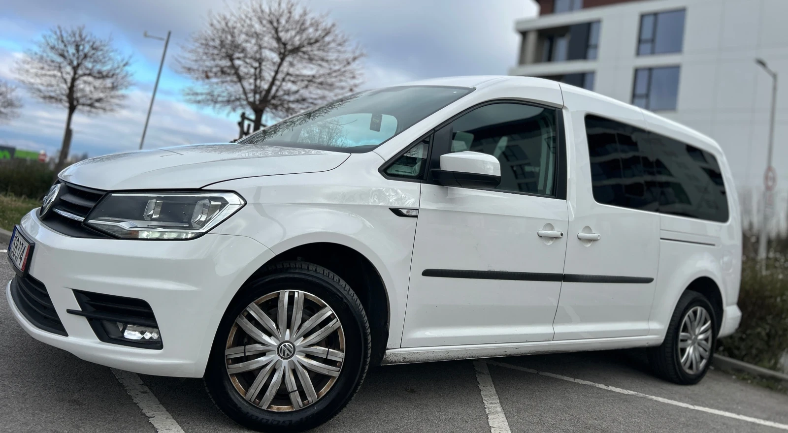 VW Caddy MAXI* 6+ 1* DSG* 2.0TDI - изображение 7