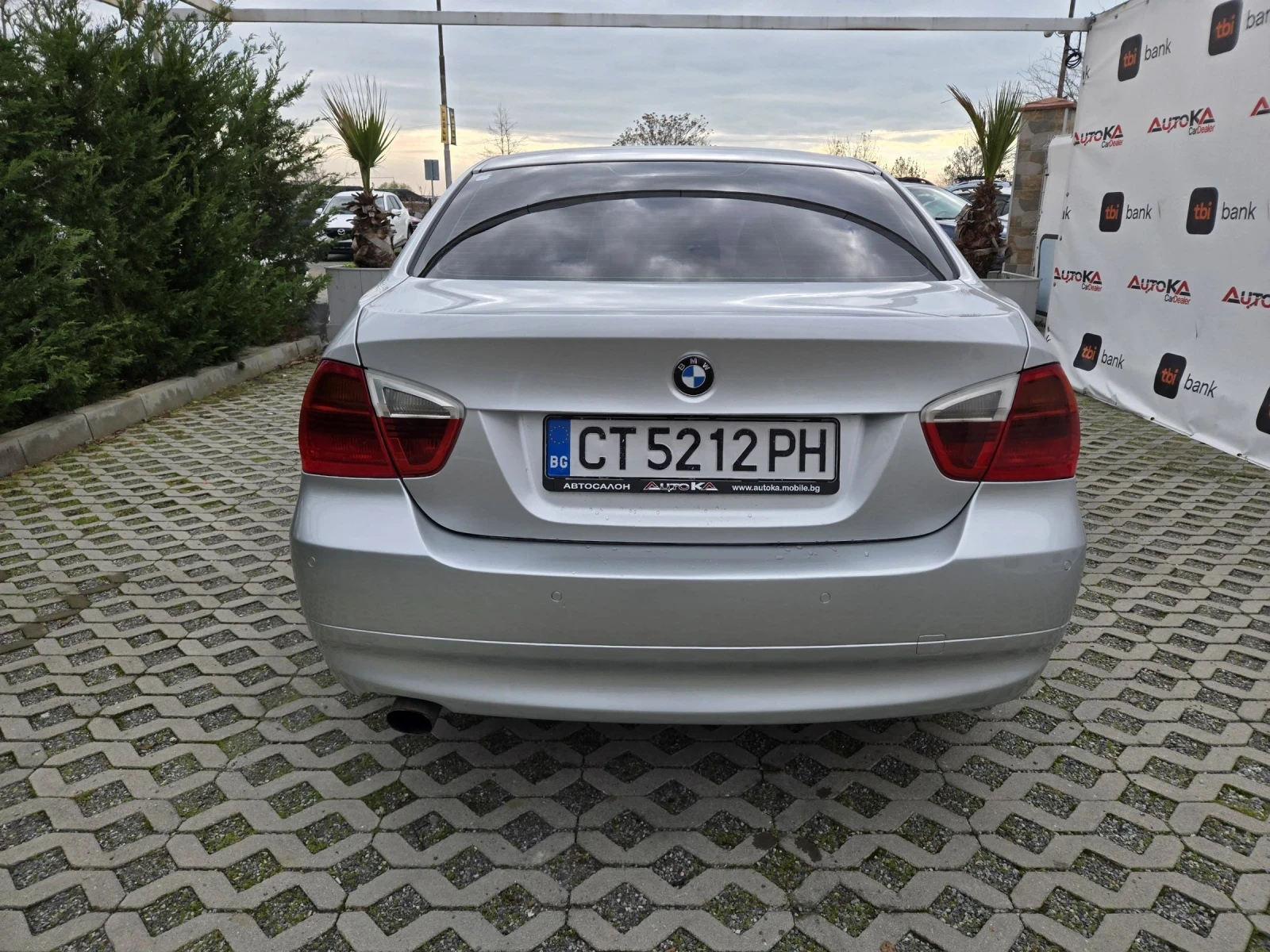 BMW 320 2.0D-163кс= АВТОМАТ= КСЕНОН= ШИБЕДАХ= ОБСЛУЖЕН - изображение 4