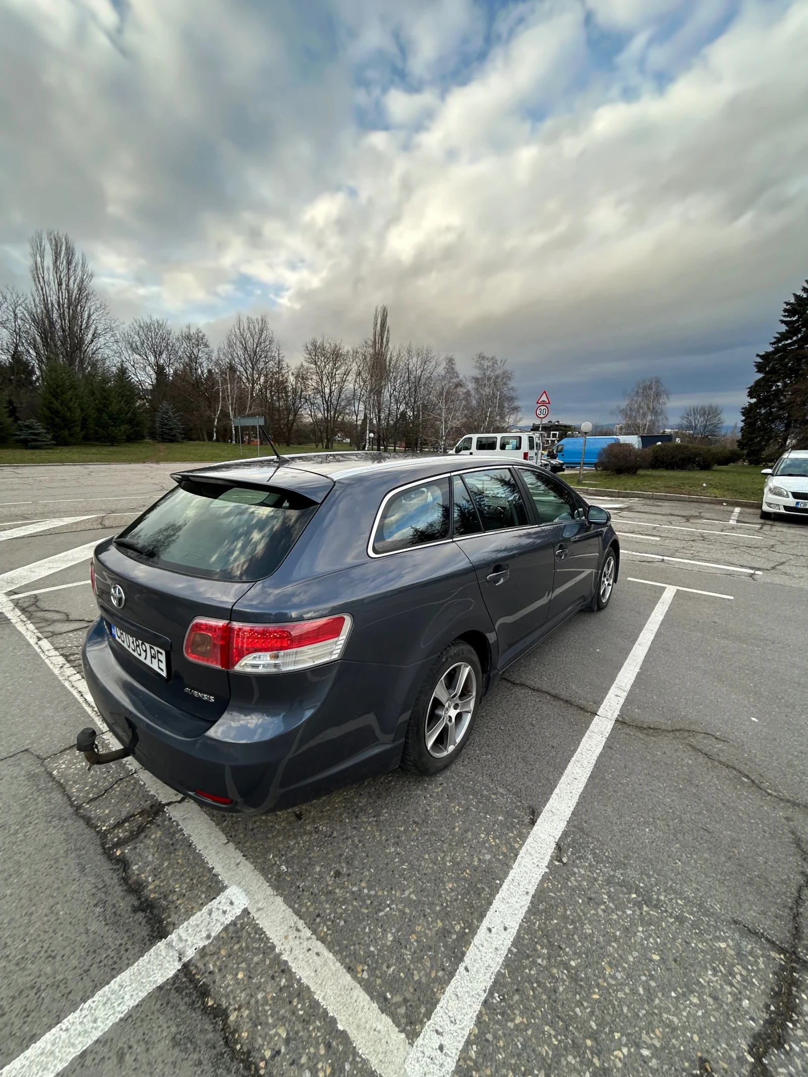 Toyota Avensis 1.8i 147кс. - изображение 4