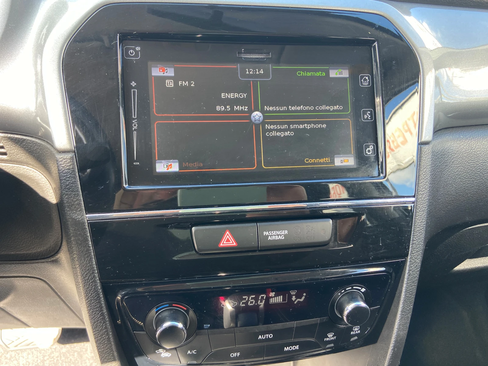 Suzuki Vitara 1.6i-Автоматик - изображение 9