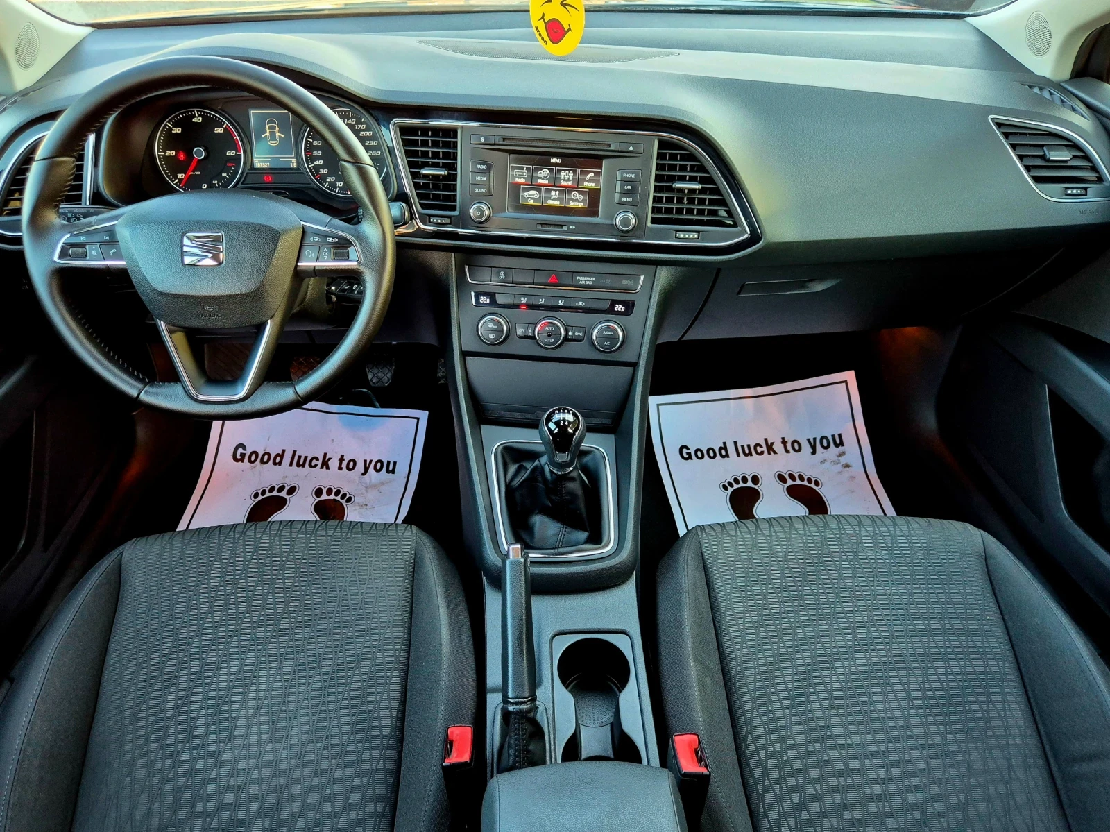 Seat Leon 1.6tdi, снимка 13 - Автомобили и джипове - 53760559