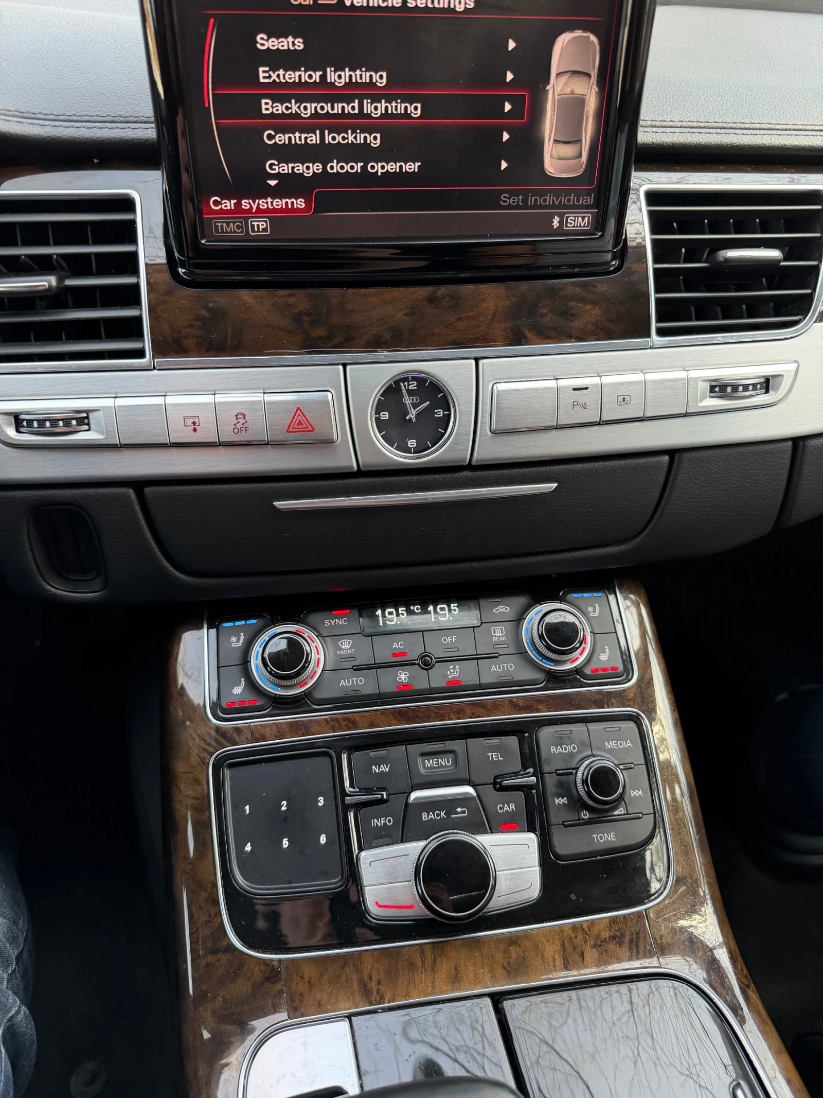 Audi A8 Bose, Solar 4.2TDI, снимка 13 - Автомобили и джипове - 53824643