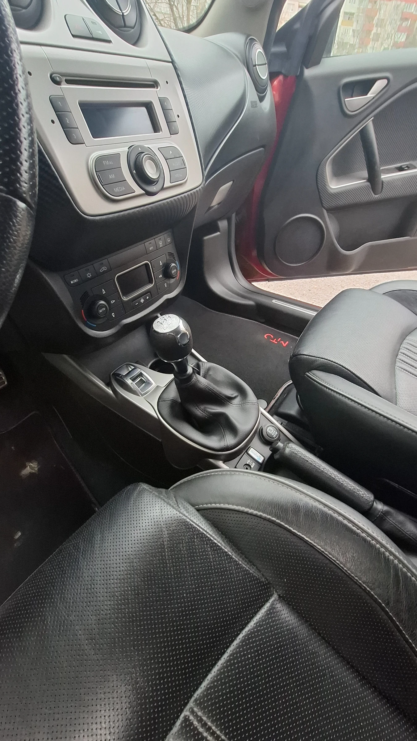 Alfa Romeo MiTo, снимка 8 - Автомобили и джипове - 53942216