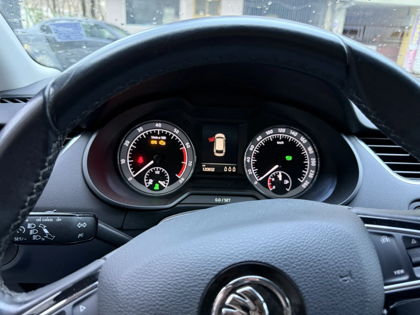 Skoda Octavia Метан, снимка 6 - Автомобили и джипове - 54100646