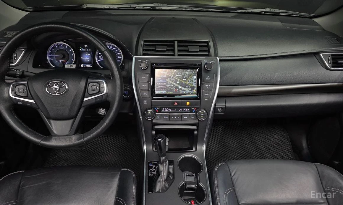 Toyota Camry, снимка 7 - Автомобили и джипове - 54110678