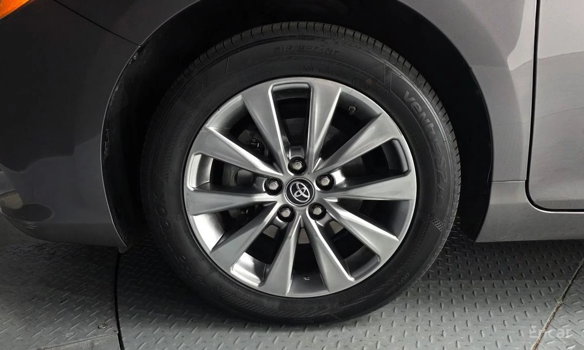 Toyota Camry, снимка 5 - Автомобили и джипове - 54110678