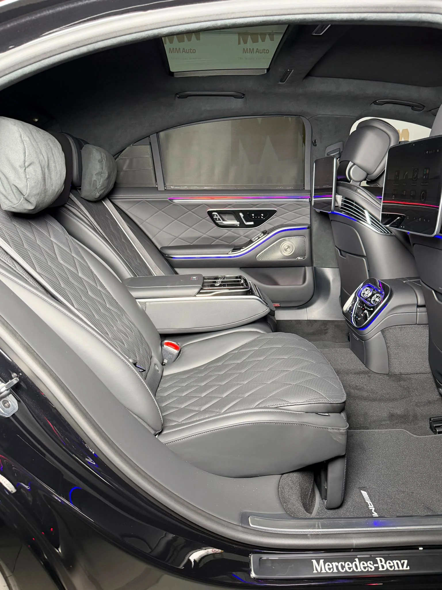 Mercedes-Benz S 580 AMG Line* 360 / Burmester High-End 4D, снимка 10 - Автомобили и джипове - 54144423